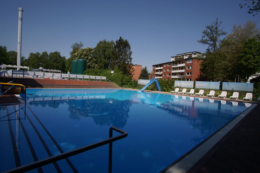 Öffnet die Seite 'Ab 05.05.+07.05.2026: Aqua-Gymnastik + Aqua-Fitness am Vormittag'